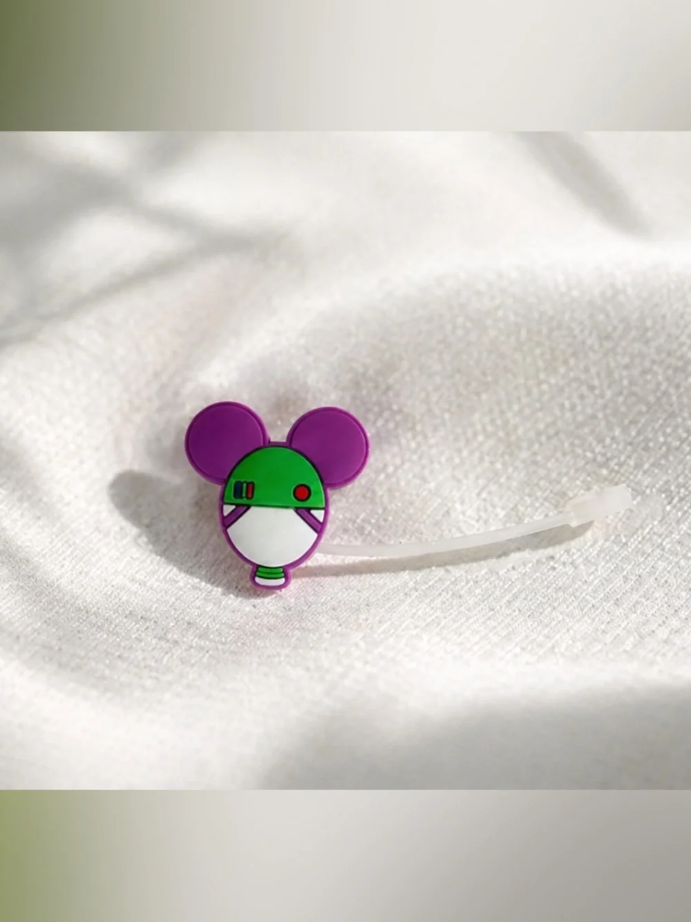 Disney Straw Topper - Picture 1 of 4